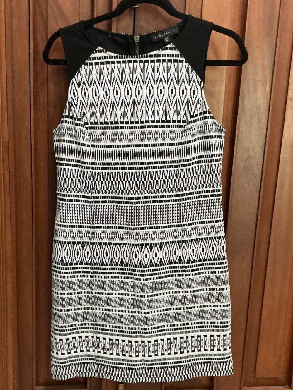 Sanctuary: Black & White Geometric Sheath Dress
